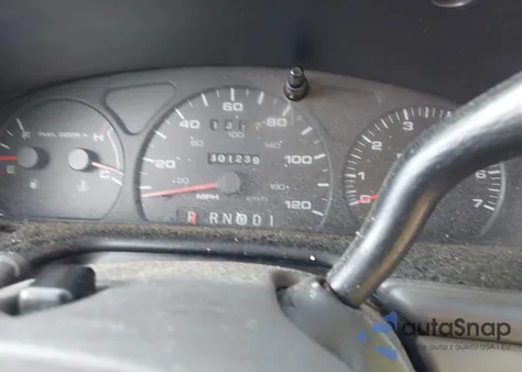 2003 Ford Taurus Lx z USA, uszkodzony, nr VIN 1FAFP52U63A141355